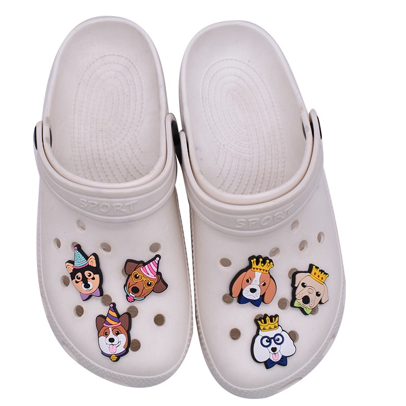 น่ารัก Corgi Pug croc Design Jibbits Bichon Frise Jibitz croc สุนัข Paw Bone รองเท้า Charm Golden Retriever Jibbits สําหรับผู้หญิงรองเท้าอุปกรณ์เสริม