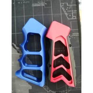 กริ๊ปมือ CNC สำหรับM4ระบบ GBB กริ๊ปมือแก๊ส Skeletonized Grip For GBB M4 (GB-155)