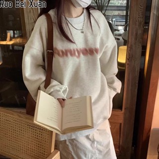 Ruo Bei Xuan ผู้หญิงใหม่สีเทารอบคอเสื้อสเวตเตอร์สวมหัวพิมพ์หลวมสบายๆด้านบน