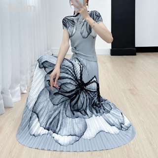 Womens Young suit summer new Sanzhai high-end pleated printing all-matching slimming T-shirt pleated skirt