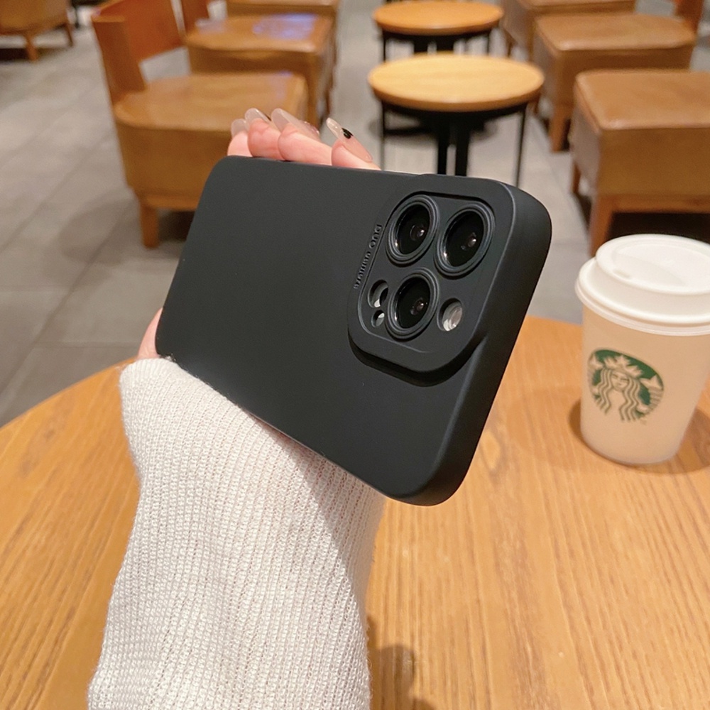 เคสซิลิโคนไอโฟน15ดำ ข้างใน กำมะหยี่ iPhone 15 Ultra เคสโทรศัพท์มือถือลายแถบข้างกกี้เม้าส์ขอบเหลี่ยม 