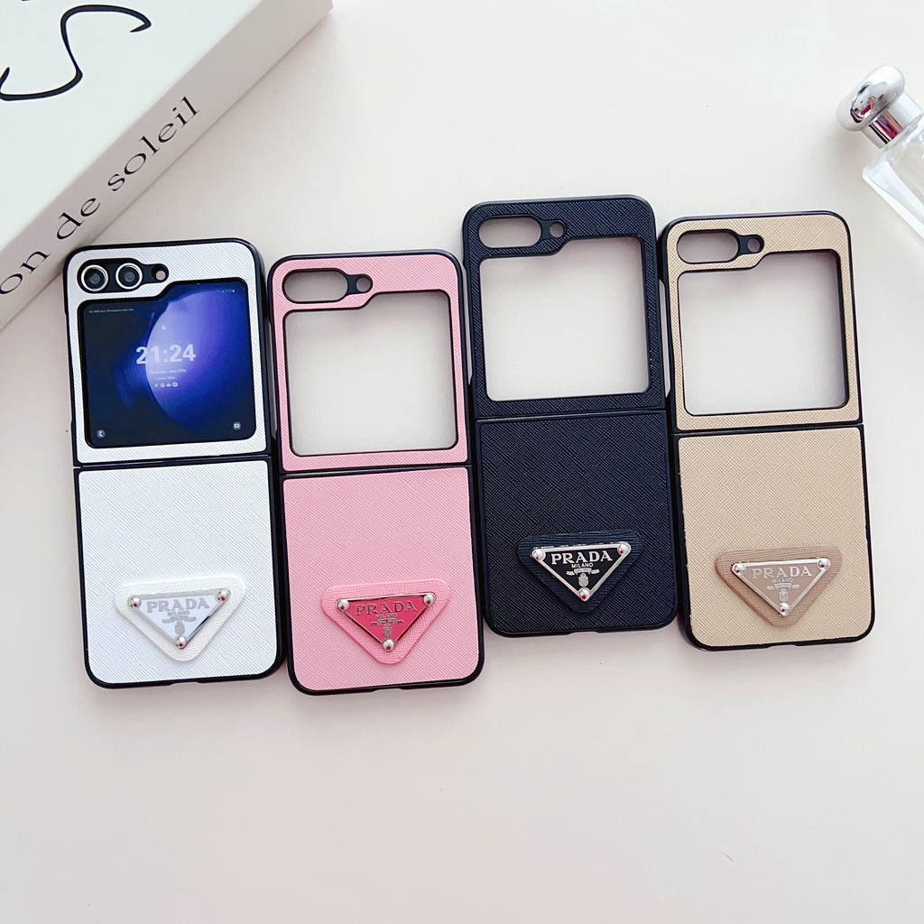 เคสโทรศัพท์มือถือหนัง PU กันรอยขีดข่วน ระดับไฮเอนด์ พร้อมสายโซ่คล้อง สําหรับ Samsung Galaxy Z Flip 3 4 5 6 7 7FE 5G Z Flip7