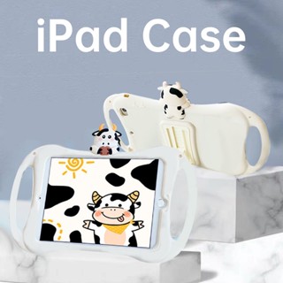 [Aimeidai] เคสแท็บเล็ตซิลิโคน ลายวัวน่ารัก พร้อมที่จับ สําหรับ iPad 2 3 4 Mini Air Pro Series