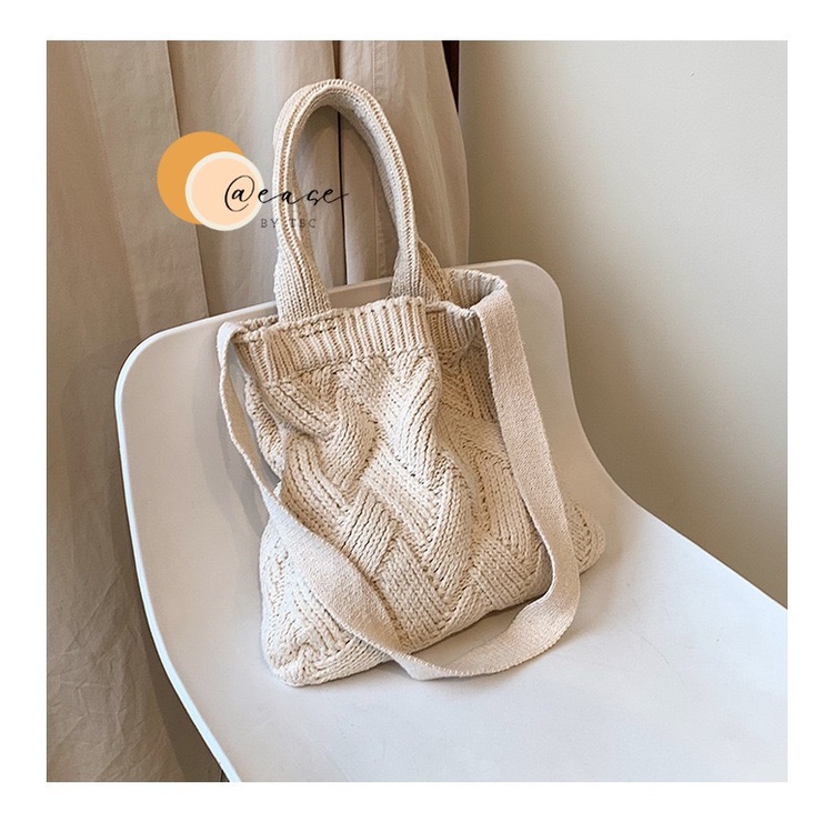**พร้อมส่ง** กระเป๋าถักหลากหลายแบบ มีทั้งสั้นและยาว