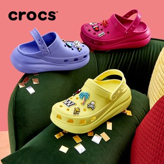 รองเท้าแตะ Crocs พื้นหนา แต่งรูกลวง เหมาะกับเดินชายหาด สําหรับผู้หญิง | 207521