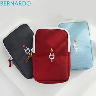 Bernardo กระเป๋าจัดเก็บสายหูฟัง อเนกประสงค์ มีซิป USB