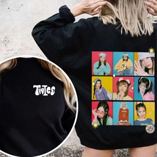 เสื้อยืดแขนสั้นลําลอง คอกลม มีฮู้ด พิมพ์ลาย Kpop Twice READY TO BE Momo Sana Mina Lim Na Yeon Son Chae Youn Park Ji Hyo แฟชั่นคู่รัก สําหรับผู้ชาย และผู้หญิง