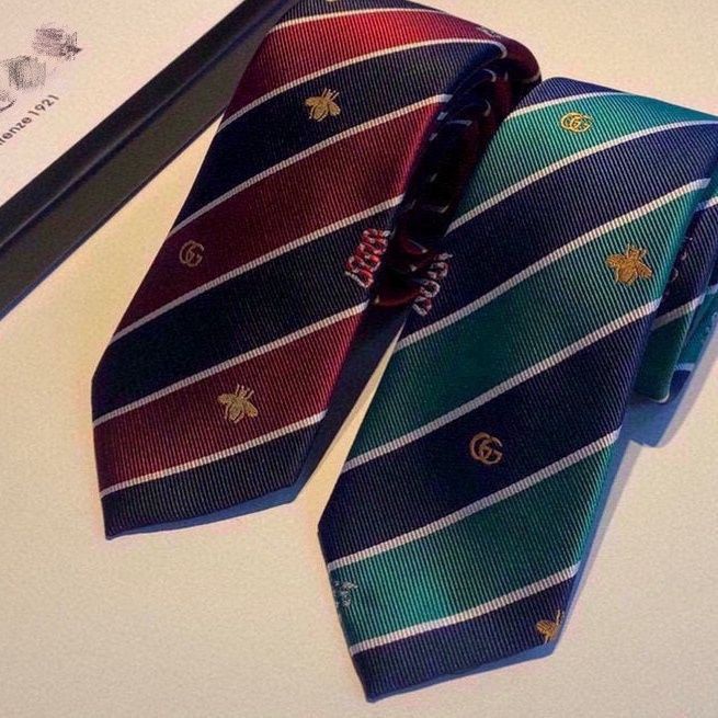 ก.ค ผ้าไหมผูกผู้ชายธุรกิจอย่างเป็นทางการผูกกล่องของขวัญของขวัญแต่งงานทํางานผูกแคบ