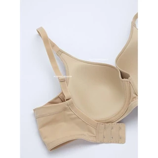 SABINA รหัส SBXD94111 มีโครง เสื้อชั้นใน รุ่น Perfect Bra เก็บทรง เก็บข้าง ตะขอหลัง สำหรับสาวคัพใหญ่