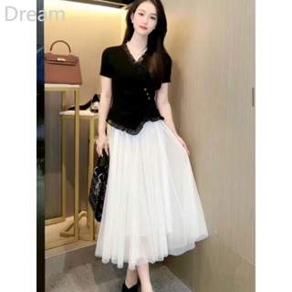 [Suit] fashion two-piece irregular slimming and age-reducing Western style top mesh skirt