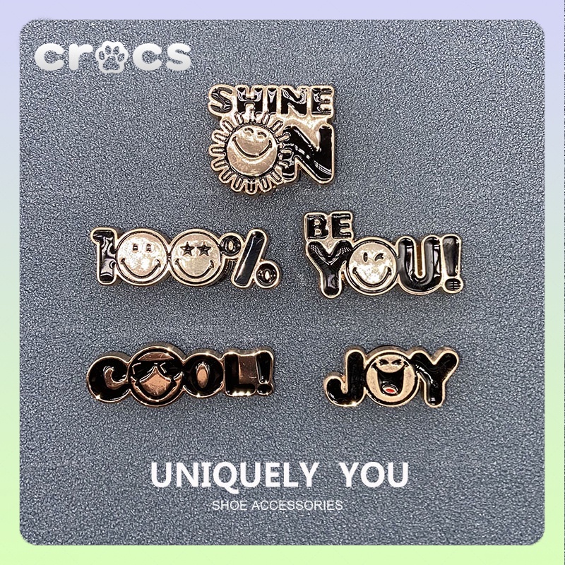 jibbitz crocs metal 100% jibbitz set jibbitz crocs เกาหลี crocs jibbitz jibbitz crocs ของแทั