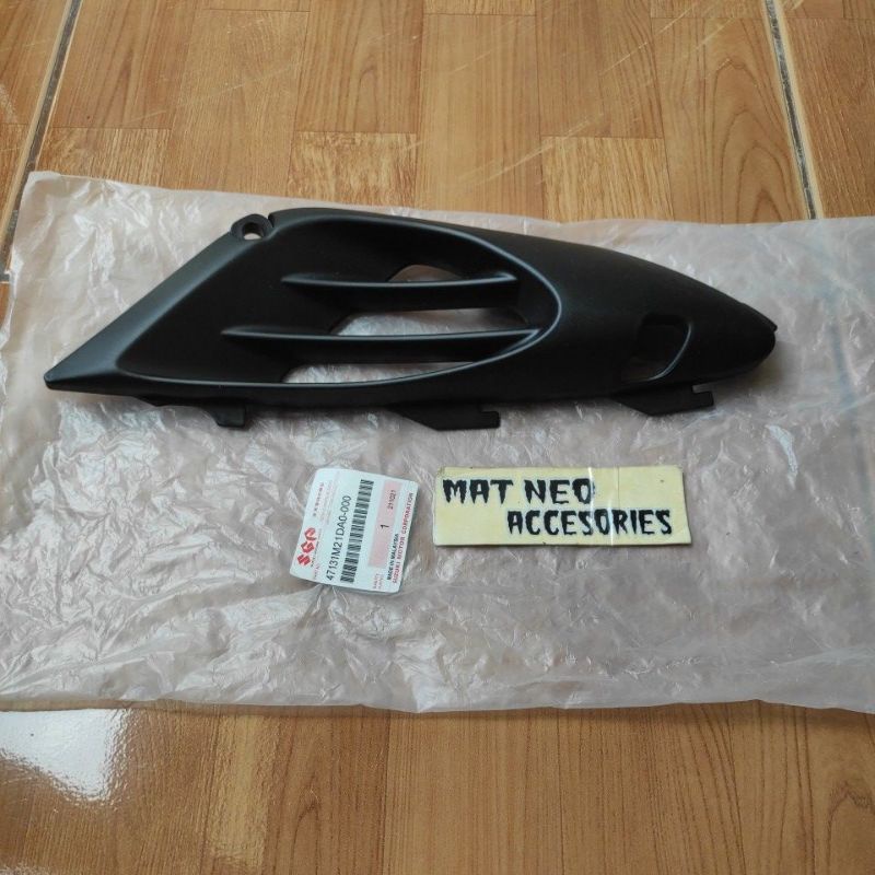 RIGHT BODY FIN SATRIA 2-STROK HIU LSCM มาเลเซียต้นฉบับ SGP 47131M21DAO