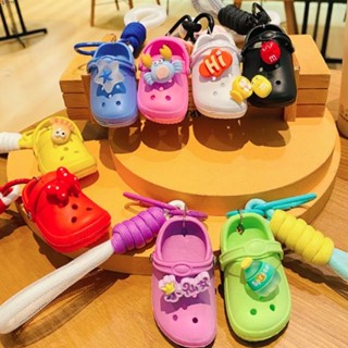 Leota พวงกุญแจ จี้รูปรองเท้า Crocs น่ารัก PVC ขนาดเล็ก หลากสี สไตล์เกาหลี สําหรับห้อยกระเป๋า