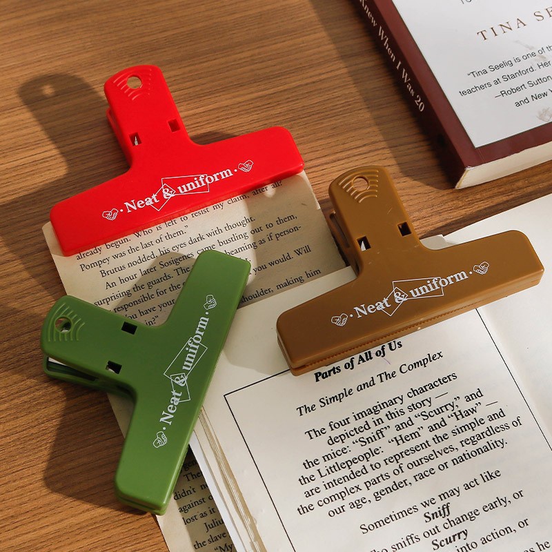 คลิปแม่เหล็ก แบบดูดติดกระเป๋า เรียบง่าย สีพื้น สําหรับตกแต่งโฟลเดอร์ สํานักงาน นักเรียน - รูปที่ 4
