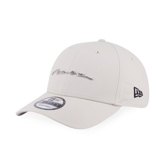 New Era หมวกรุ่น 9FORTY NEW ERA HANDWRITTEN METAL BADGE IVORY