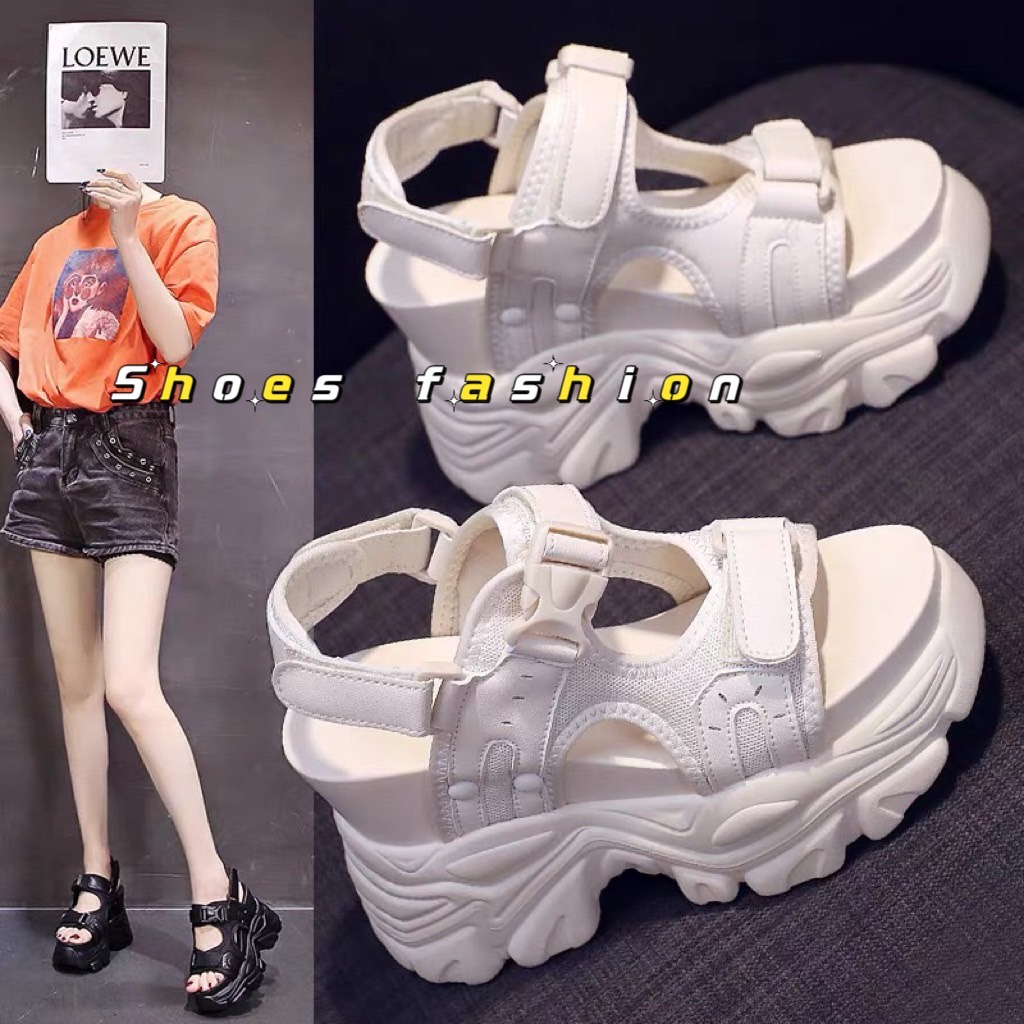 รองเท้าส้นตึกผู้หญิง  ส้นหนา 4 นิ้ว การออกแบบพิเศษ ใส่ได้2แบบ เบาสบาย (Size 35-39)TX490