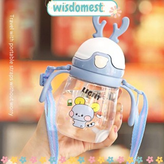 WISDOMEST ถ้วยน้ําป้อนอาหารเด็ก แบบพกพา ลายการ์ตูนเขากวาง สําหรับเล่นกีฬา เดินทาง