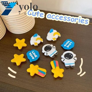 Yolo รองเท้าแตะ Crocs แบบนิ่ม ลายการ์ตูนนักบินอวกาศ กันลื่น เหมาะกับเดินชายหาด อุปกรณ์เสริม สําหรับพยาบาล