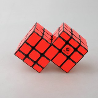[กระจกระยะทางไม่เท่ากัน 3x3 ลูกบาศก์ สติกเกอร์สีแดงเรืองแสง สีดํา]