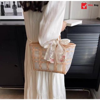 【พร้อมส่ง】miss bag fashion กระเป๋าสาน กระเป๋าถือโบว์สดใส รุ่น D-1399