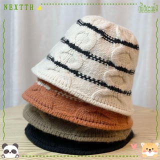 Nextth หมวกบีนนี่ ผ้าขนสัตว์ถัก ทรงกลม หนานุ่ม ให้ความอบอุ่น ลายทาง แฟชั่นฤดูใบไม้ร่วง ฤดูหนาว