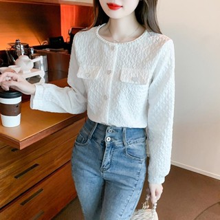 เสื้อแขนยาวผ้าทวิต คอกลมกระดุมทองหน้า รูปหัวใจ สไตล์เกาหลี น่ารักมากๆ