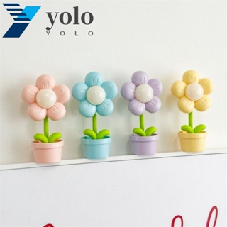 Yolo โคมไฟตั้งโต๊ะ LED ลายดอกไม้น่ารัก สไตล์โรแมนติก สําหรับตกแต่งห้องนอน ข้างเตียง