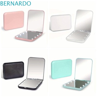 Bernardo กระจกแต่งหน้า LED ขนาดเล็ก แบบพกพา พับได้ สองด้าน 1X 3x พร้อมไฟ สําหรับเป็นของขวัญ