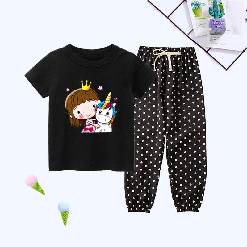 เสื้อยืดแขนสั้น พิมพ์ลายการ์ตูน และกางเกง แฟชั่นฤดูร้อน สําหรับเด็กผู้หญิง COD