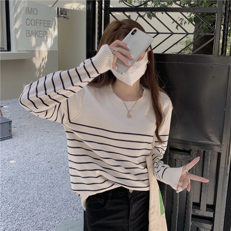 Bh เสื้อกันหนาวแขนยาว ผ้าถัก ลายทาง ทรงหลวม แฟชั่นฤดูใบไม้ร่วง ฤดูหนาว สําหรับผู้หญิง
