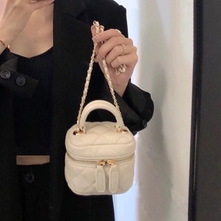 Advanced feeling 2023 new small fragrant wind diamond chain full of small bags hand-held one-shoulder shoulder satchel mini bag