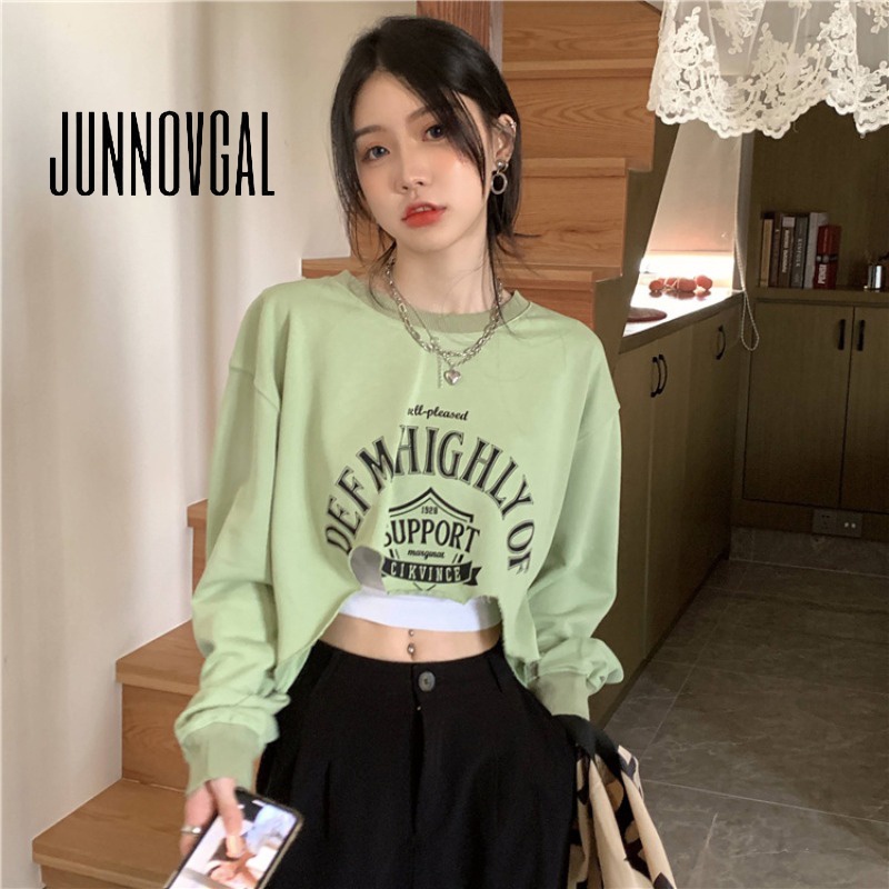 Junnovgal ใหม่ เสื้อยืดลําลอง แขนยาว คอกลม เปิดเอว ทรงหลวม พิมพ์ลาย แฟชั่นสําหรับสตรี 2023