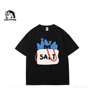 &amp;quot;【พร้อมส่ง】เสื้อยืดแขนสั้น ผ้าฝ้าย พิมพ์ลายตัวอักษร SALT ปลาขโมย สีดํา สไตล์เรโทร เหมาะกับฤดูร้อน สําหรับผู้ชาย และผู้หญิง