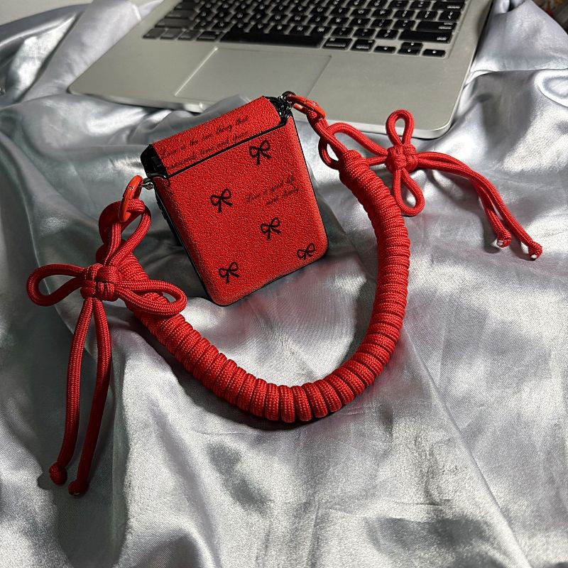 หัวเข็มขัดด้านข้าง Shace สีดําโบว์สีแดงเชือกสั้นสําหรับ Xiaomi Mix Flip 5G Magic V Flip ค้นหา N2 Fli