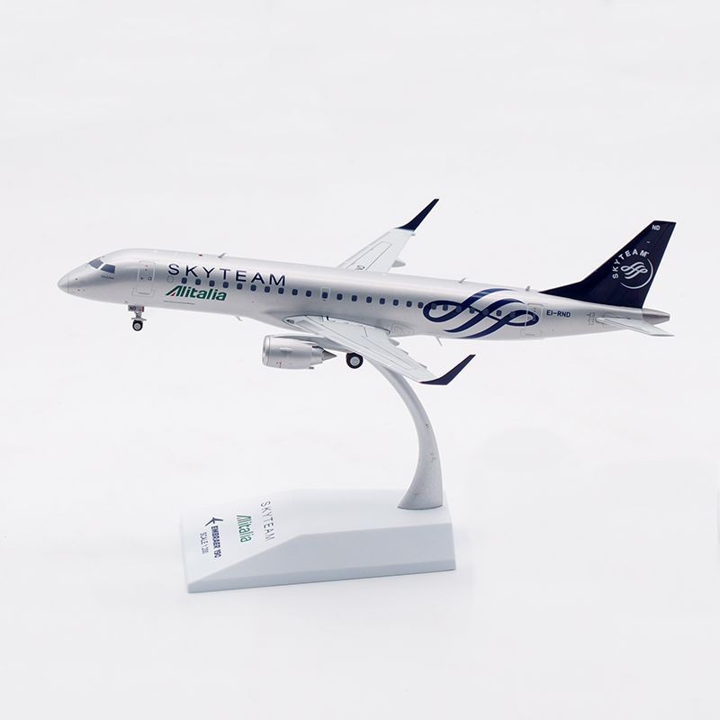 JC Wings 1: 200 อิตาลี ERJ-190STD EI-RND เครื่องบินรุ่น Sky League