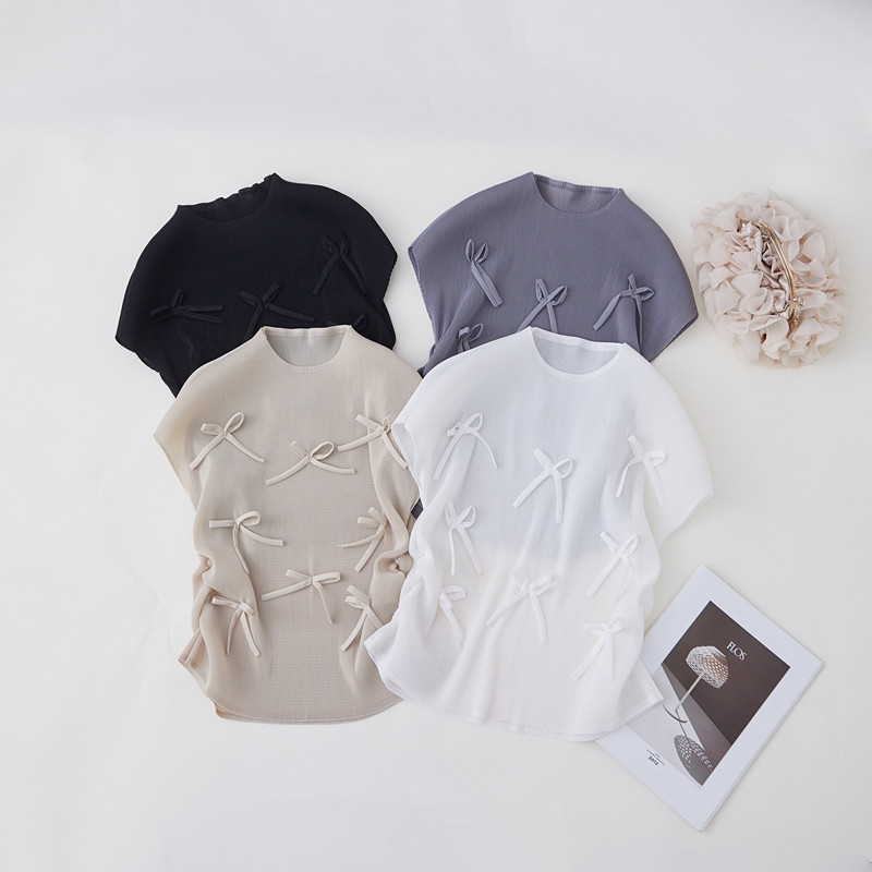 มิยาเกะ เสื้อยืดจีบโบว์หวานแขนสั้นแขนบินขนาดเล็ก ผอมลง ดูด้านบนแฟชั่นรอบคอฤดูร้อนเอวแคบ