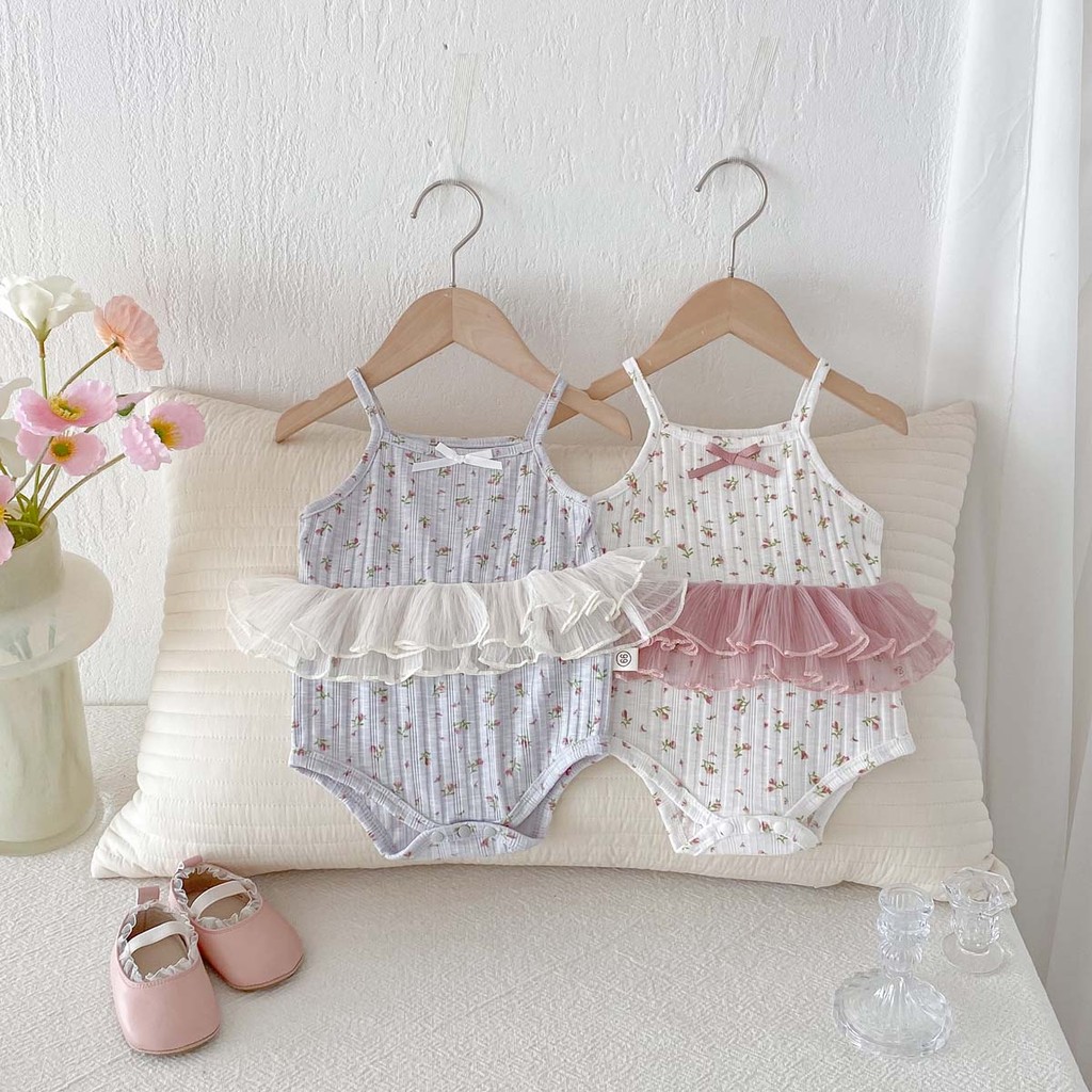 อิน ฤดูร้อนเสื้อผ้าเด็กทารกสาวที่สง่างามและประณีต2สีลายดอกไม้ตาข่ายตกแต่งแขวนแขนกุด ชุดรอมเปอร์ 0-2ปี