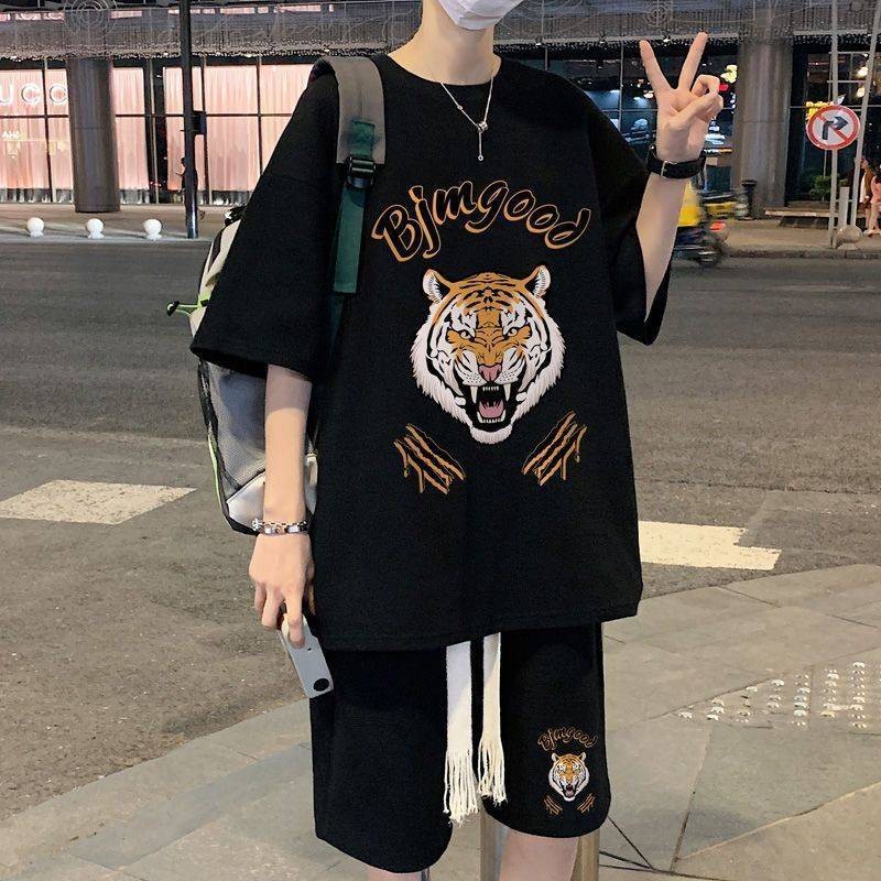 ชุดเซตผู้ชาย สกรีนลายหน้าเสือ แขนสั้นขาสั้น SH34