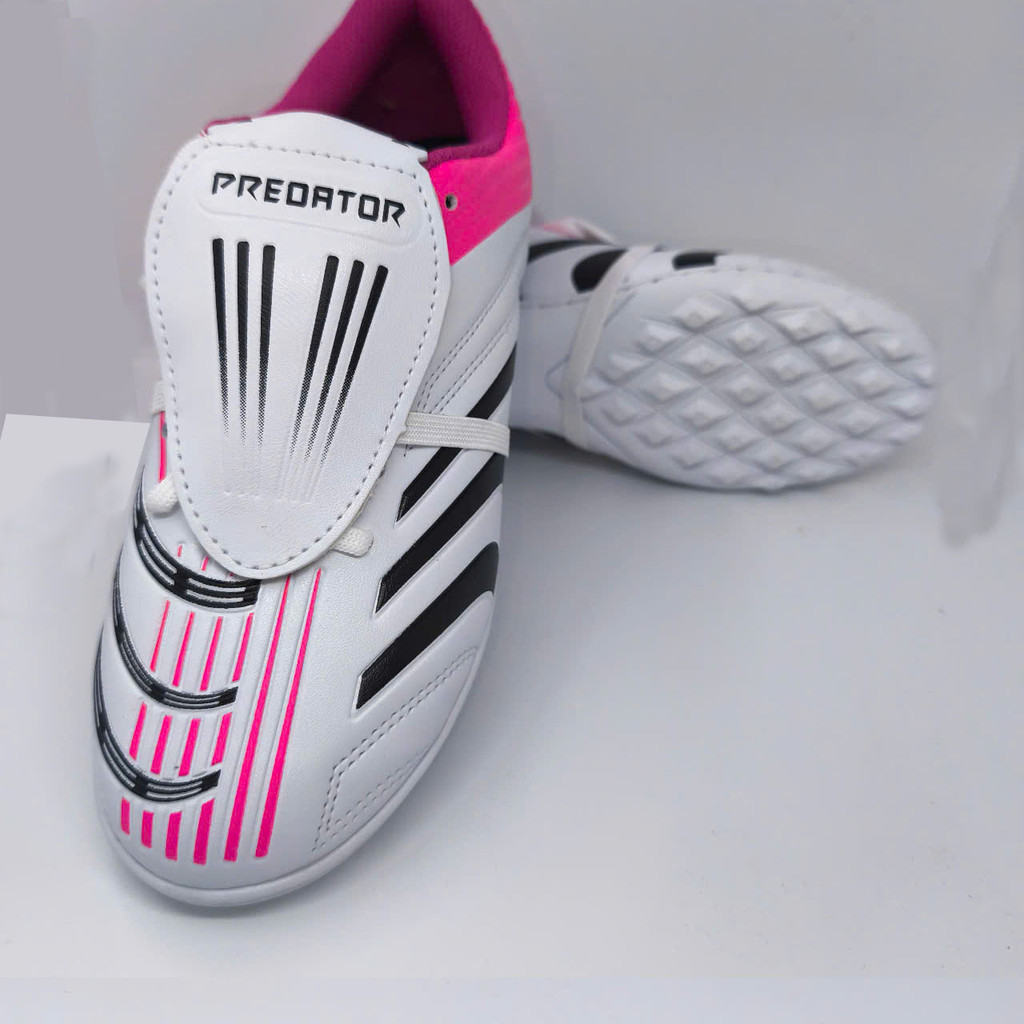 รองเท้าฟุตบอลลิ้นพับ Predator ATOM WC 2006 – พื้นรองเท้ากันกระแทก EVA