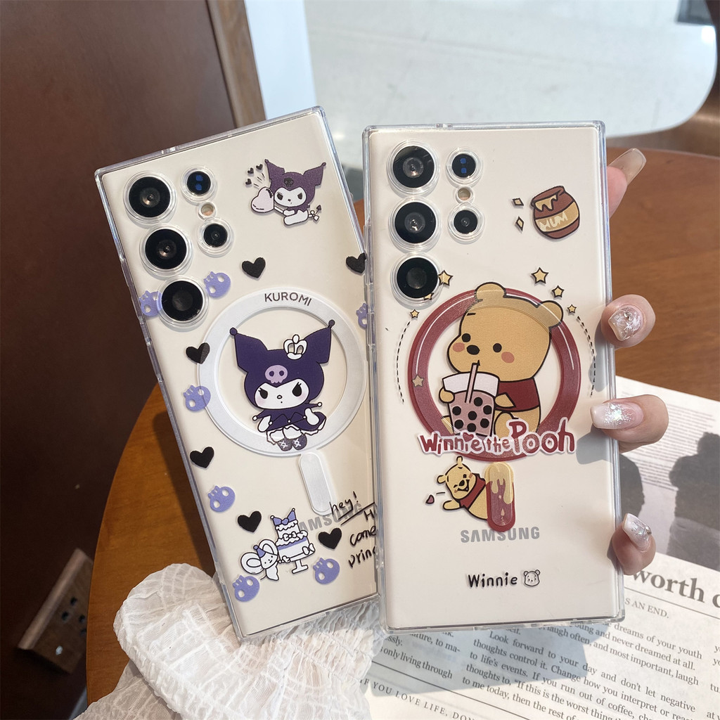 Samsung Samsung Galaxy S25 Ultra S24 Ultra การ์ตูนน่ารัก Kuromi Winnie the Pooh เคสโทรศัพท์ S23 S22 Ultra S23fe S24 Plus เคสแม่เหล็กแม่เหล็กดูดโกดัง Mi Winnie the Pooh Bracket รวมทุกอย่างเคสนุ่ม