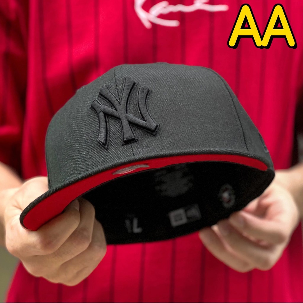 MLB New York Yankees World Series 1996 All Black & Red Fitted Hat - 59FIFTY Men's Baseball Cap