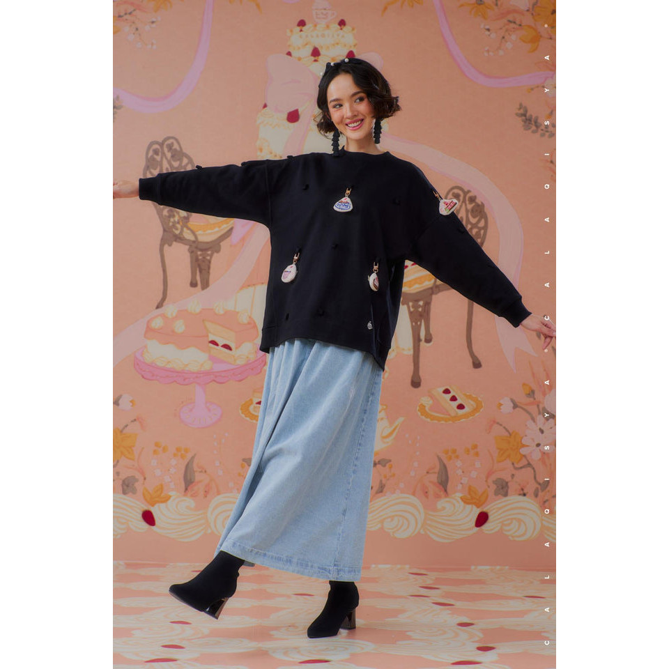 CQ TURN 14 DDAY SWEATSHIRT สีดํา