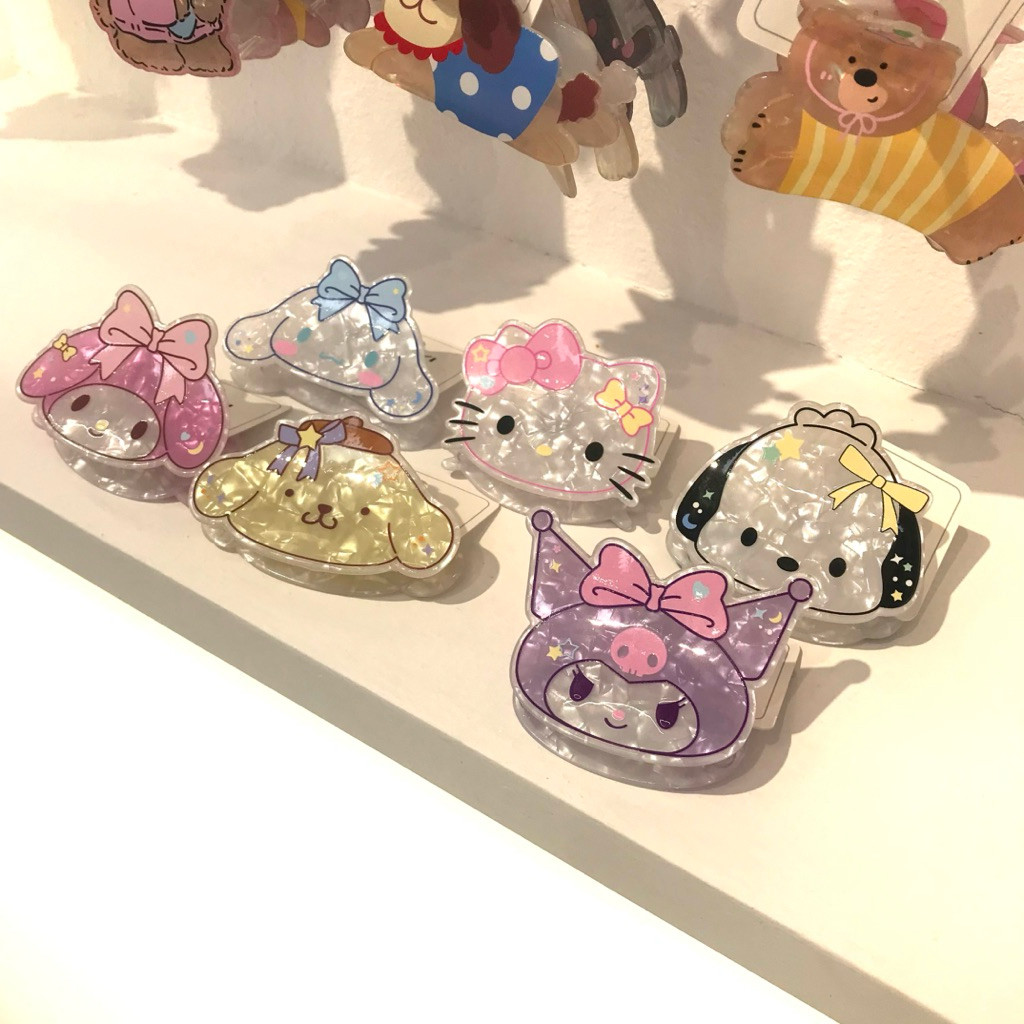 O1301 น่ารักสไตล์การ์ตูน Hairpin Kuromi คลิปผมอะคริลิคสําหรับสาว Back Of Head Hair Clamp