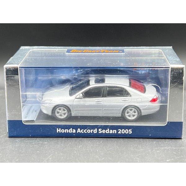 DCT 1/64
Honda Accord 7th Generation
silver LHD