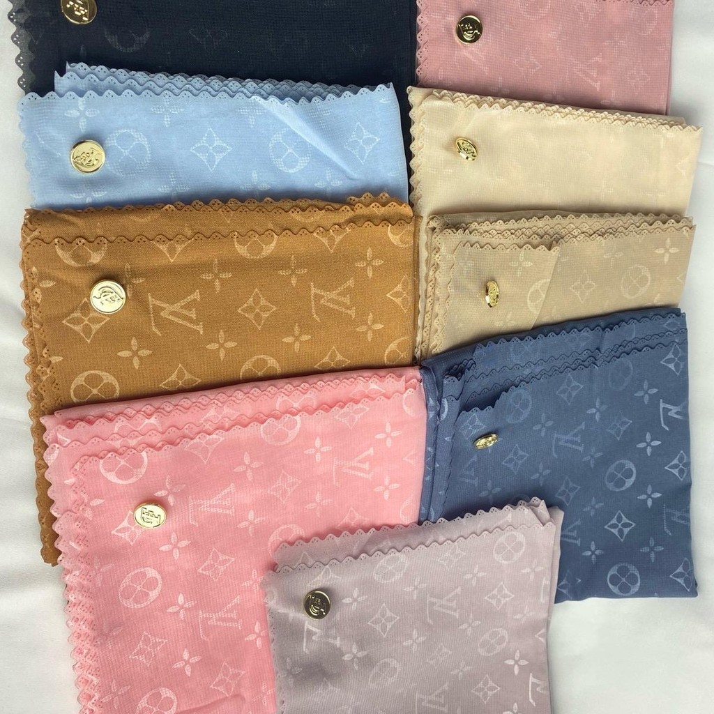ผ้าคลุมบาวาสามเหลี่ยม Bawa cotton เลเซอร์คัท พิมพ์ลาย LV