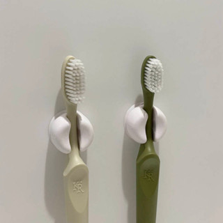 😍COD😍ชั้นวางแปรงสีฟันแบบไม่มีรู / ชั้นวางแปรงสีฟันแบบติดผนัง…