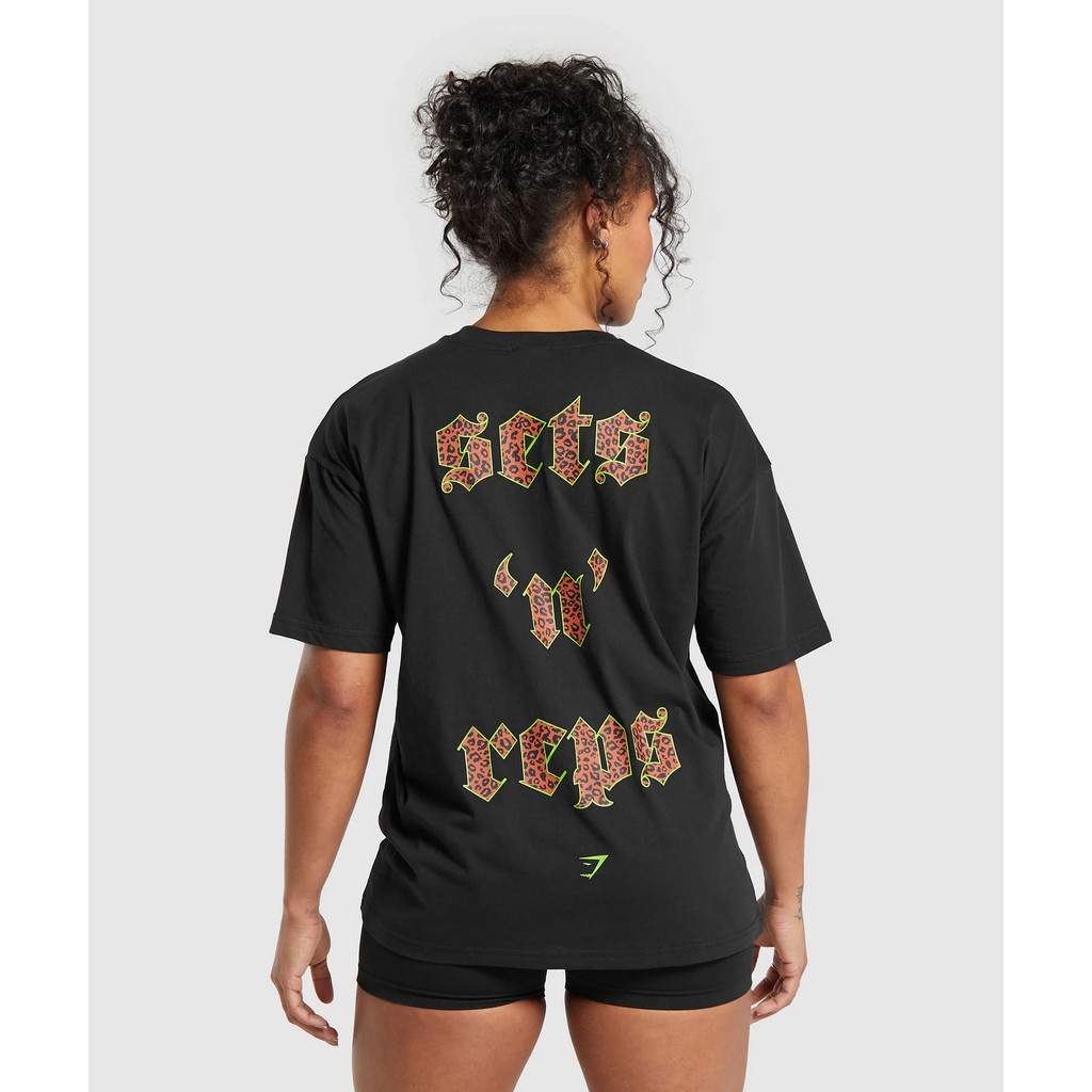 เสื้อยืดแขนสั้นตัวอักษรไหล่หลวมของผู้หญิง Gymshark