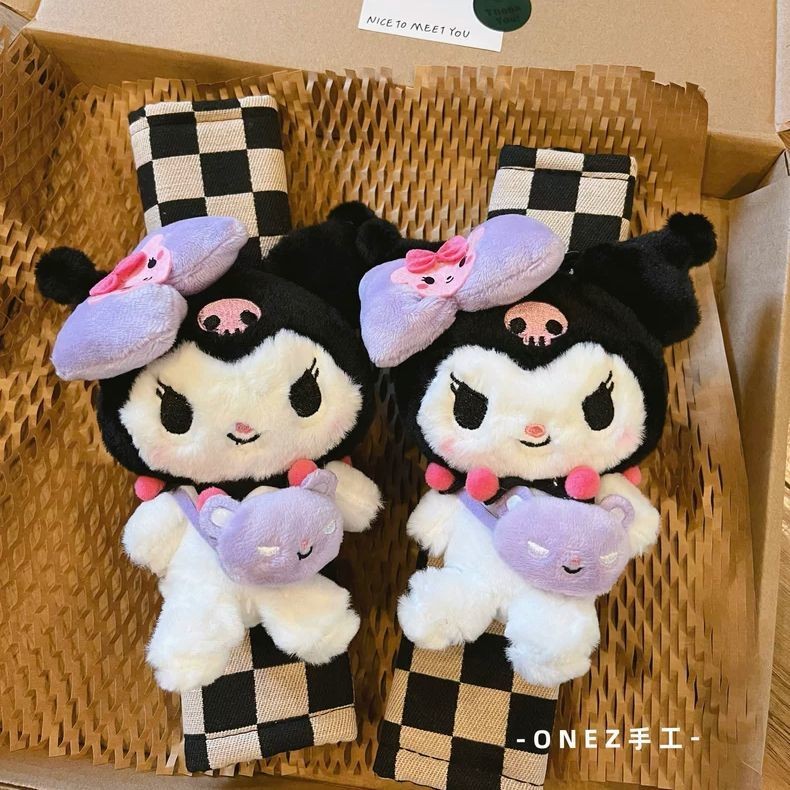แผ่นรองไหล่เข็มขัดนิรภัยรถยนต์ Kuromi 2 ชิ้น