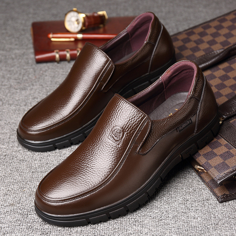 รองเท้าหนังหนังวัวชั้นบนสุดผู้ชายธุรกิจหนังแท้