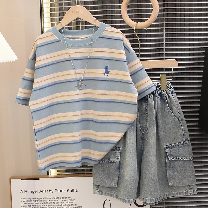 AJL สินค้าใหม่มิถุนายน 2025 เสื้อยืดแขนสั้นสไตล์เกาหลี อินเทรนด์และสวมใส่ง่าย สำหรับฤดูร้อน